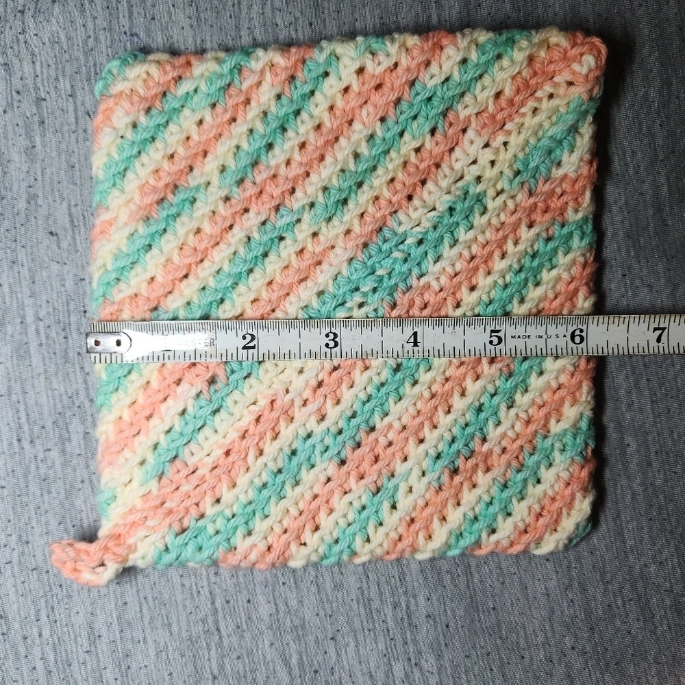 Pot Holders Trivet Hot Pad x2  Handmade Crochet 100% Cotton Peach Mint